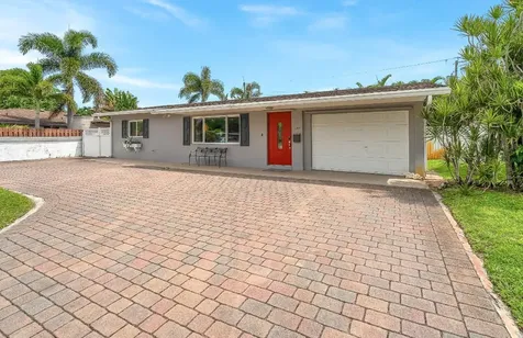 540 NW 38th Street Oakland Park FL 33309