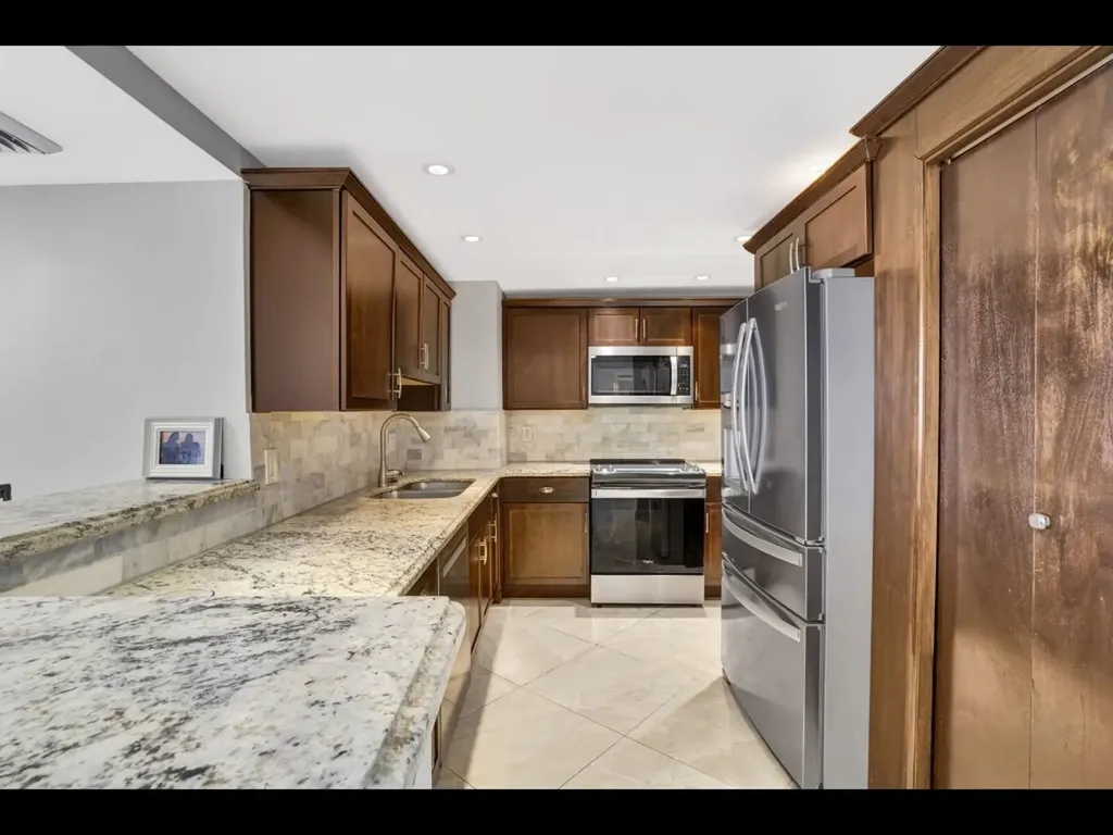 5200 N Flagler Drive West Palm Beach FL 33407