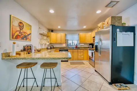 1022 NE 35th Street Oakland Park FL 33334
