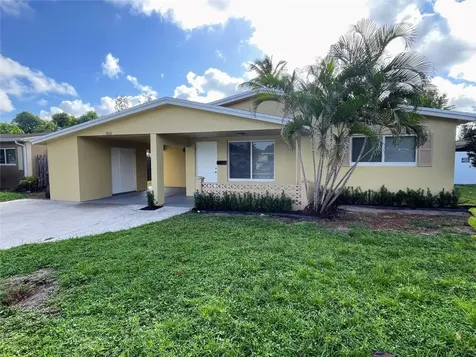3516 NW 37th Avenue Lauderdale Lakes FL 33309