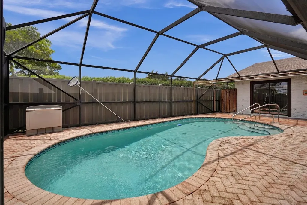 9550 Boca Gardens Parkway Boca Raton FL 33496