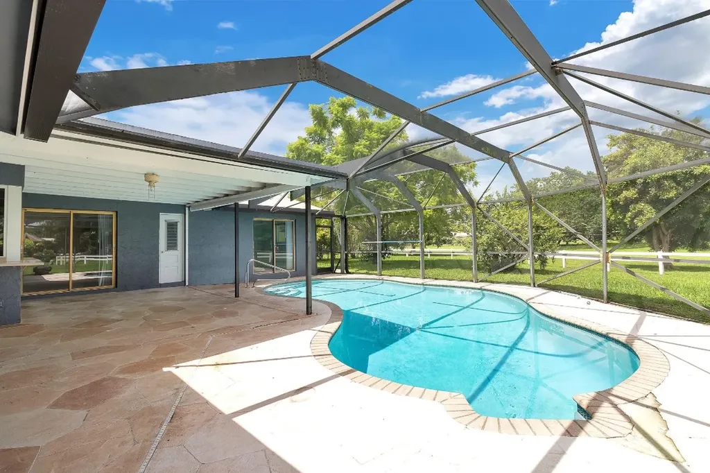 4170 NW 106th Avenue Coral Springs FL 33065