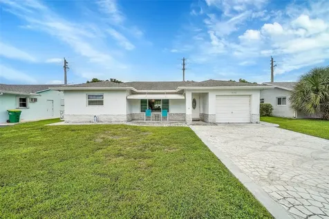 9706 NW 70th Street Tamarac FL 33321