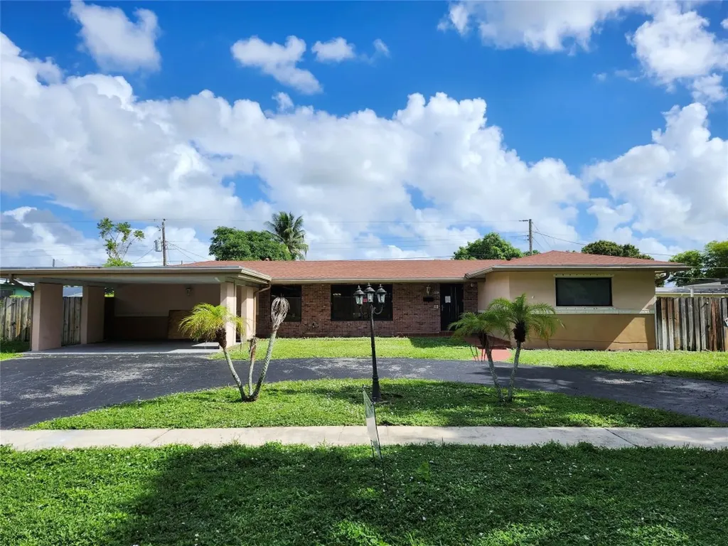 480 SW 54th Avenue Plantation FL 33317