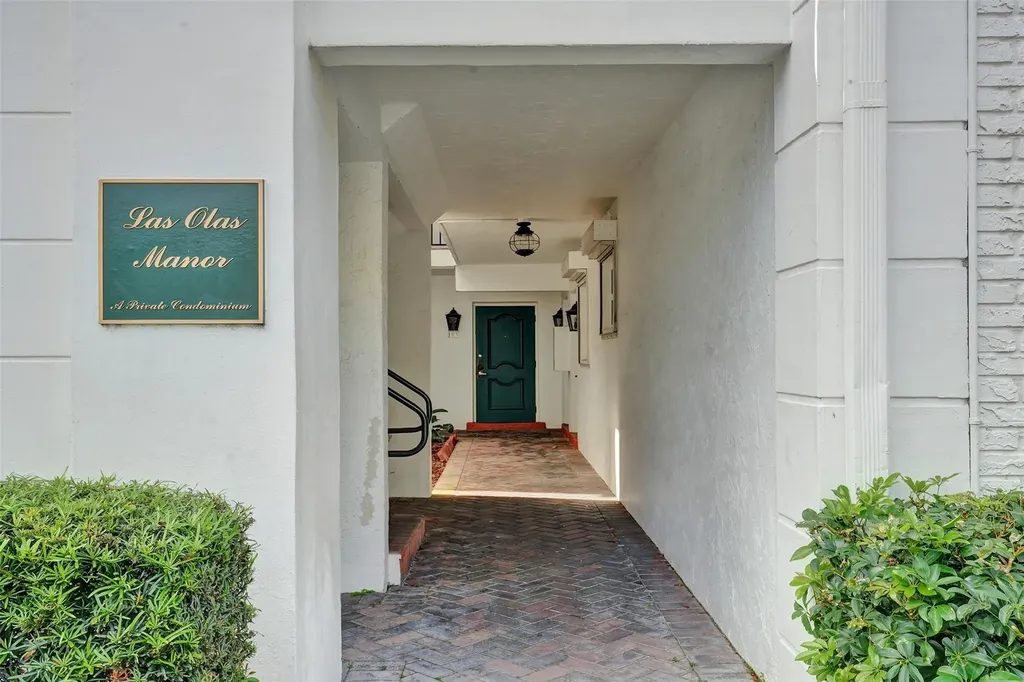 1212 SE 2nd Court Fort Lauderdale FL 33301
