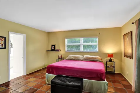1212 SE 2nd Court Fort Lauderdale FL 33301