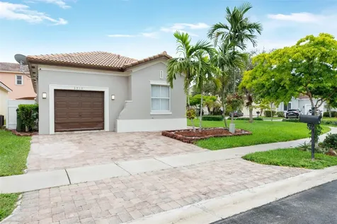 3910 NE 12th Drive Homestead FL 33033