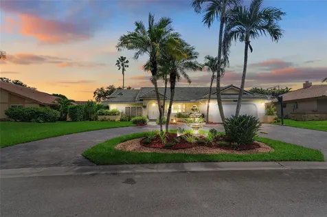5069 NW 87th Terrace Coral Springs FL 33067