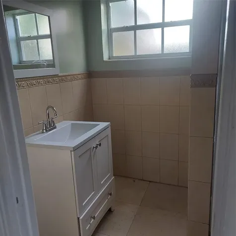 Lauderdale Lakes FL 33311