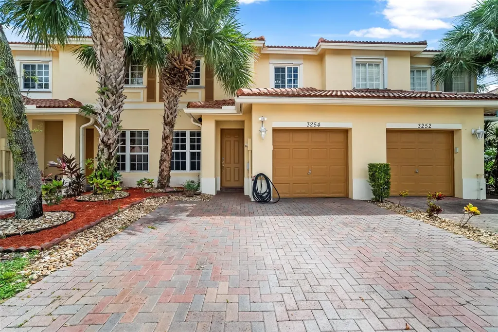 3254 NW 32nd Terrace Oakland Park FL 33309
