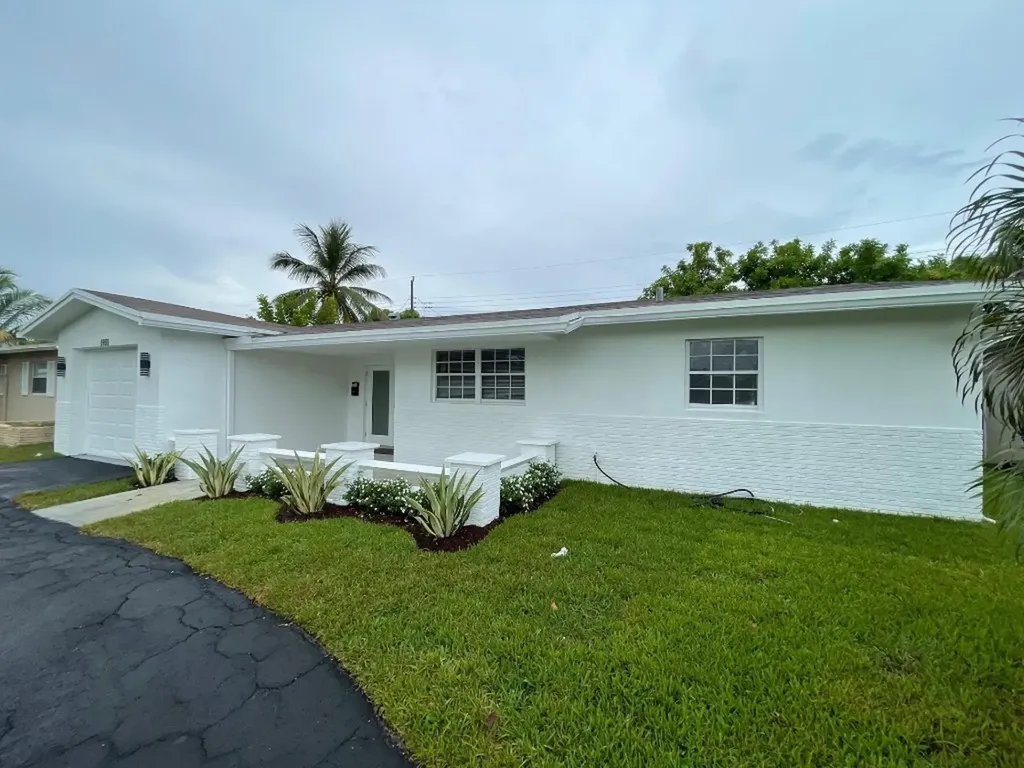 5955 NW 15th Street Sunrise FL 33313