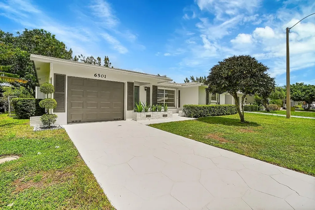 6501 NW 58th Street Tamarac FL 33321