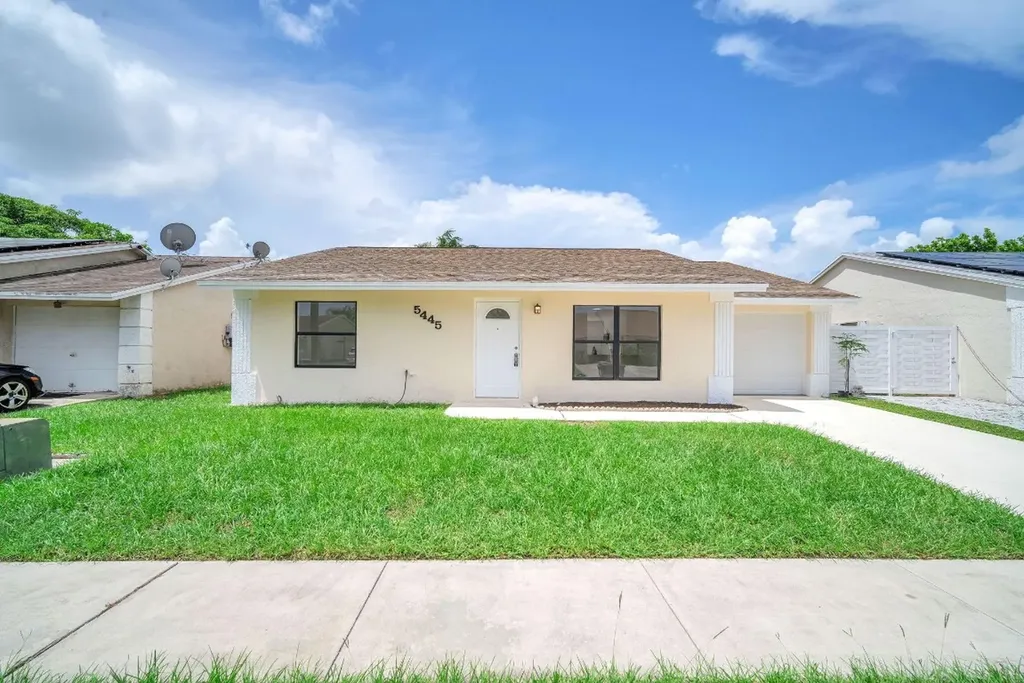 5445 Thurston Avenue Lake Worth FL 33463
