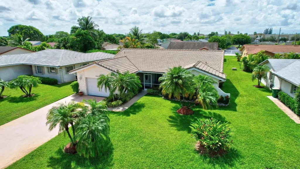 10406 NW 70th Court Tamarac FL 33321