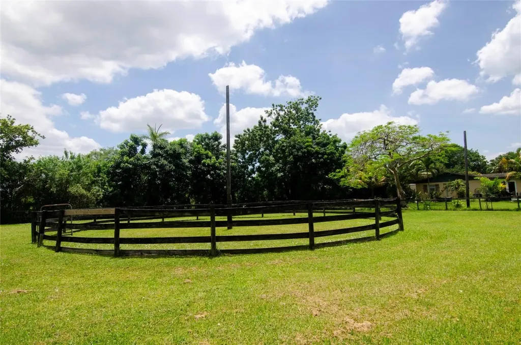 1765 Back Lot SW Back 112th Avenue Davie FL 33325
