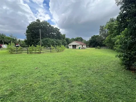 1765 Back Lot SW Back 112th Avenue Davie FL 33325