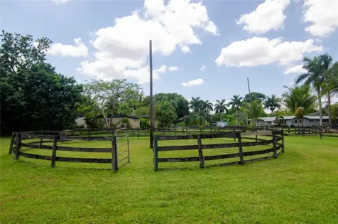 1765 Back Lot SW Back 112th Avenue Davie FL 33325