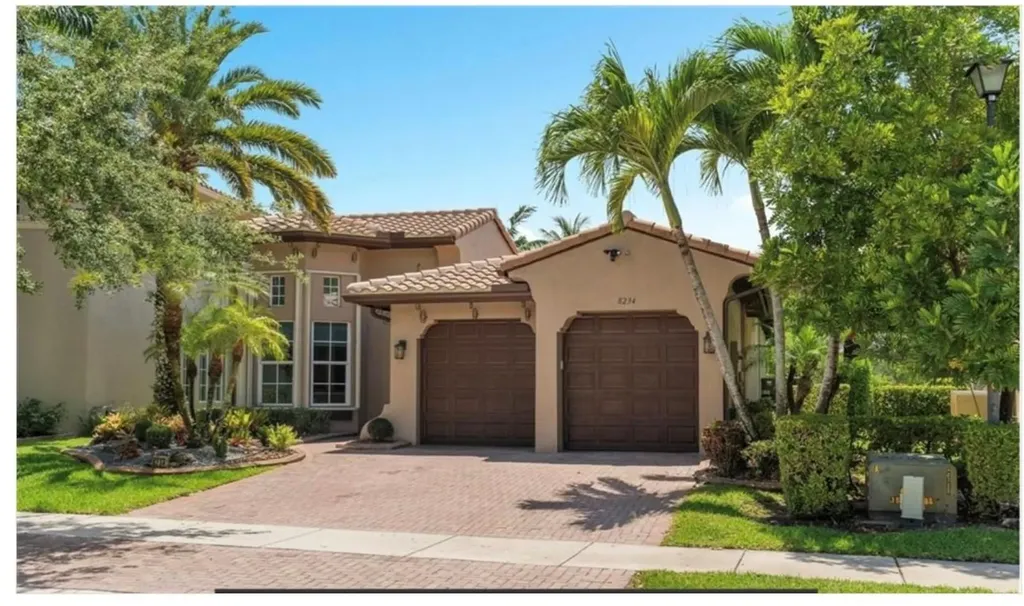 8234 NW 107th Terrace Parkland FL 33076