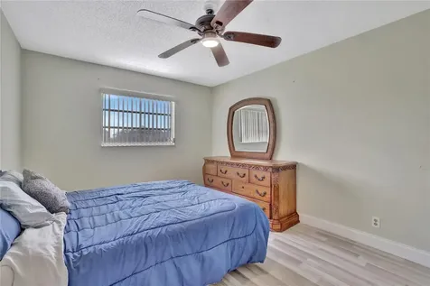 4050 NW 42nd Avenue Lauderdale Lakes FL 33319