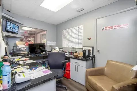 3071 NW 64th Avenue Sunrise FL 33313