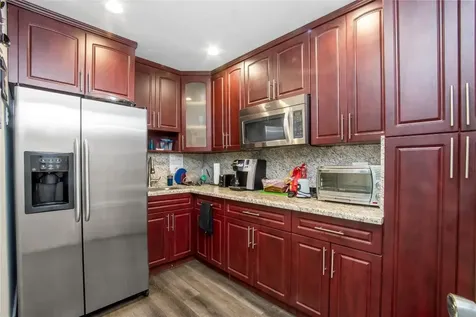 3071 NW 64th Avenue Sunrise FL 33313