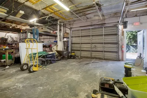 3071 NW 64th Avenue Sunrise FL 33313