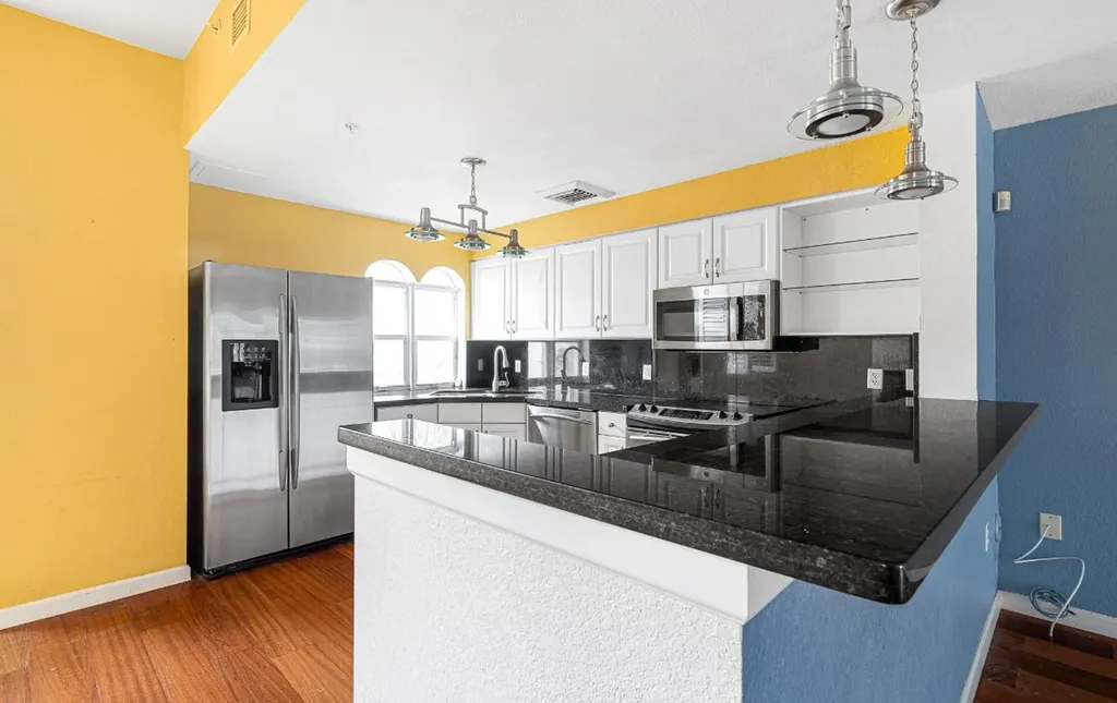 2005 Oceanwalk Terrace Pompano Beach FL 33062