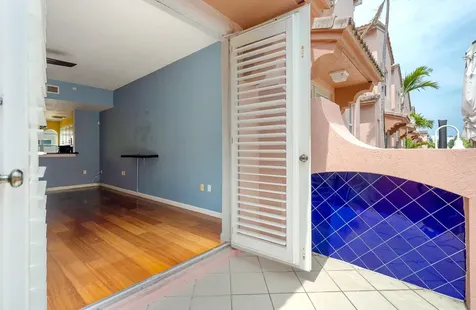 2005 Oceanwalk Terrace Pompano Beach FL 33062