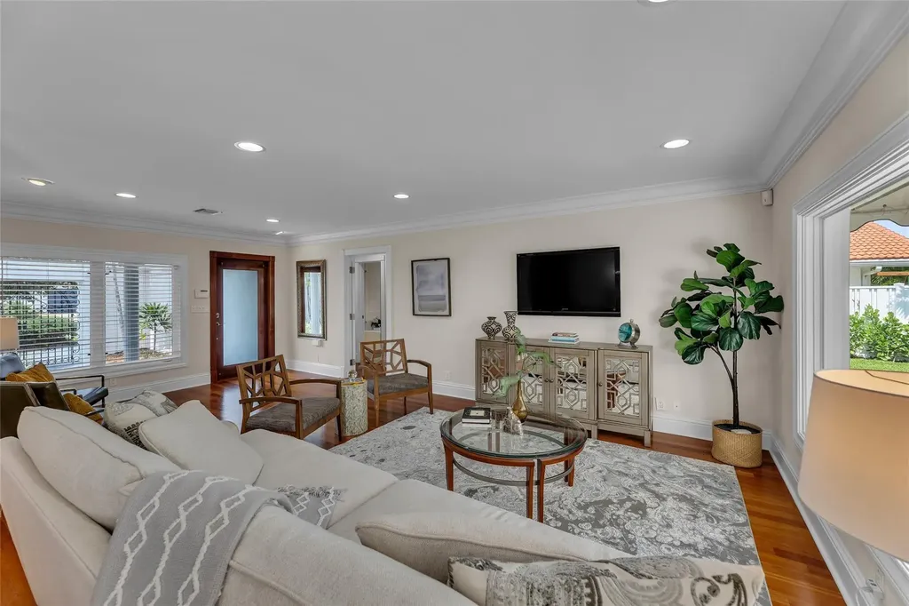 2840 NE 26th Court Fort Lauderdale FL 33306