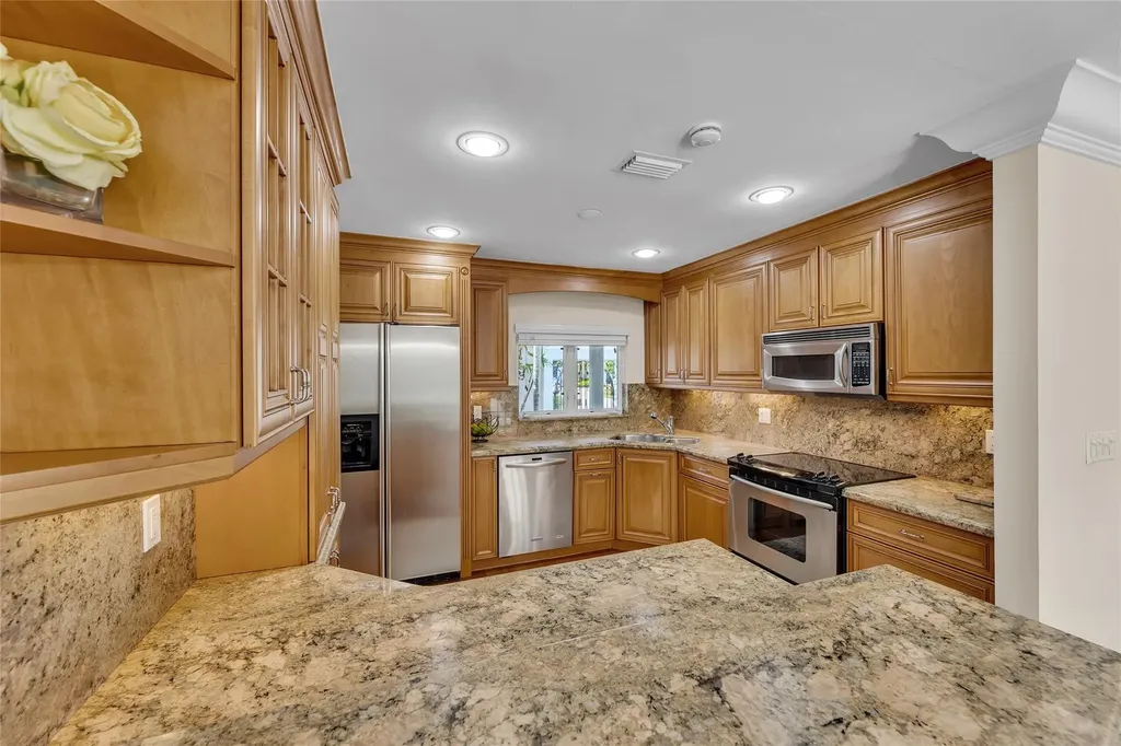 2840 NE 26th Court Fort Lauderdale FL 33306