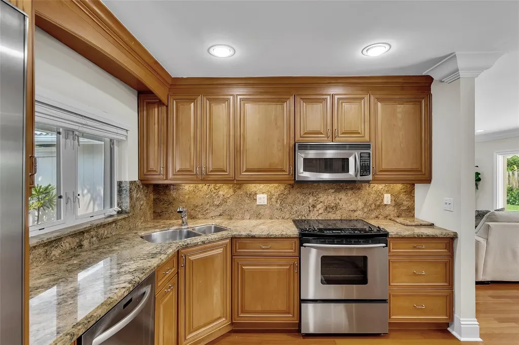2840 NE 26th Court Fort Lauderdale FL 33306