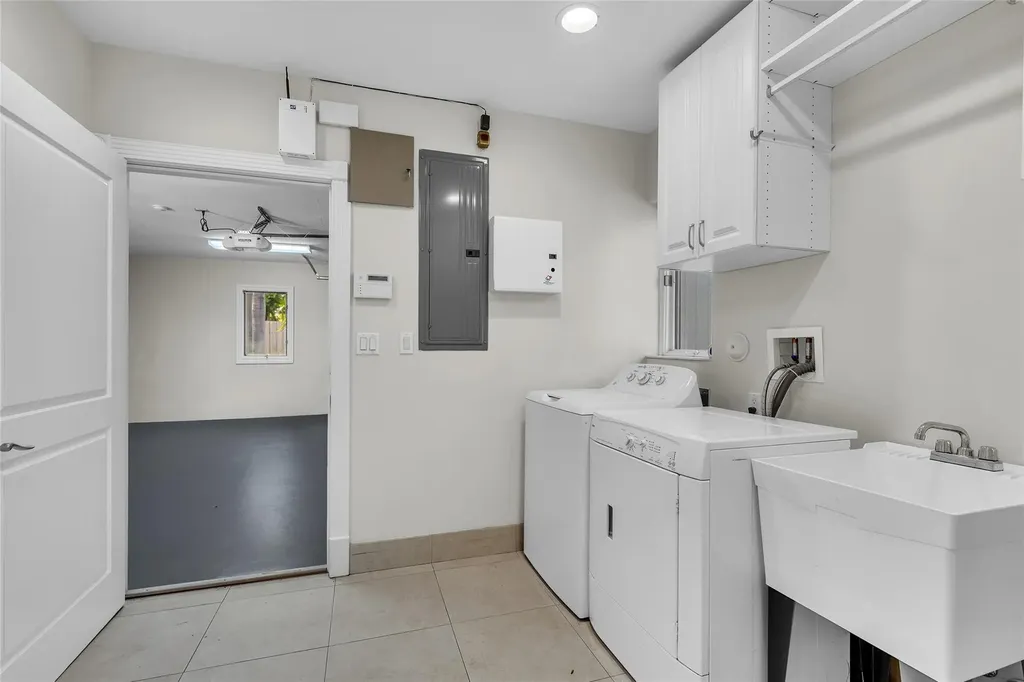 2840 NE 26th Court Fort Lauderdale FL 33306