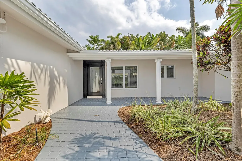 2840 NE 26th Court Fort Lauderdale FL 33306