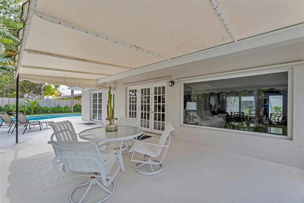 2840 NE 26th Court Fort Lauderdale FL 33306