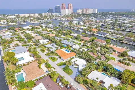 2840 NE 26th Court Fort Lauderdale FL 33306