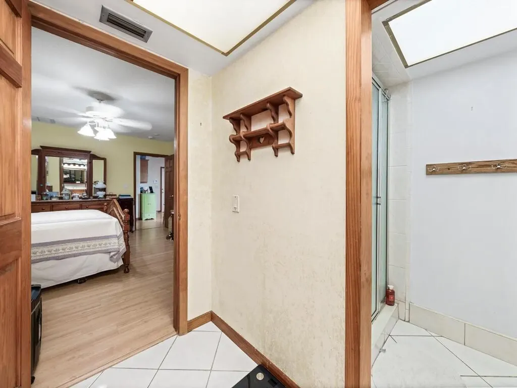 7121 NW 11th Court Plantation FL 33313