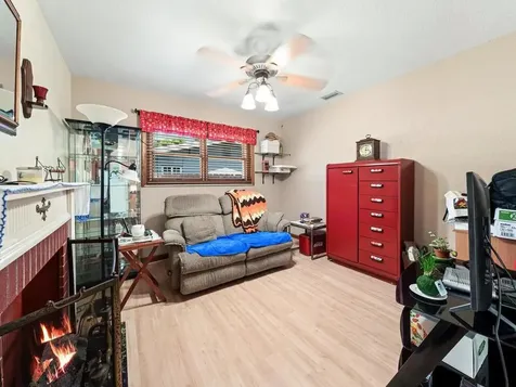7121 NW 11th Court Plantation FL 33313
