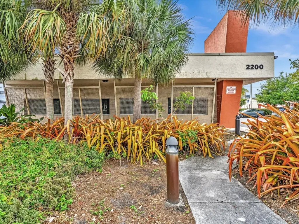 2200 N University Drive Sunrise FL 33322
