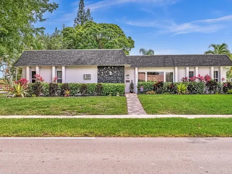 7481 SW 9th Street Plantation FL 33317