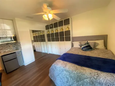 6161 SW 42nd Court Davie FL 33314
