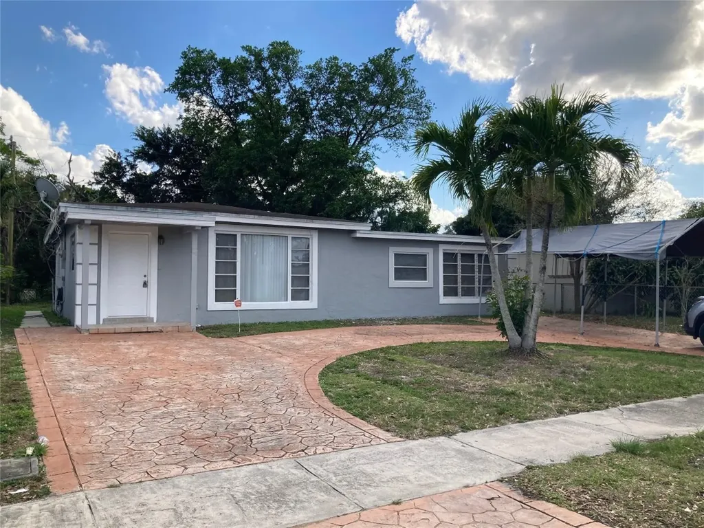 7340 Hayes Street Hollywood FL 33024