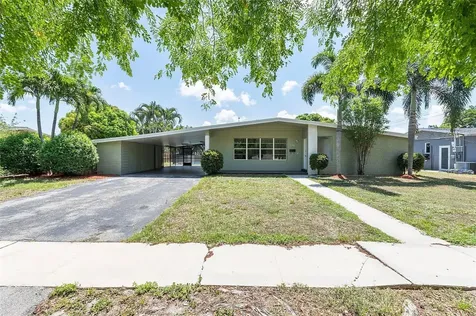 886 E Acre Drive Plantation FL 33317