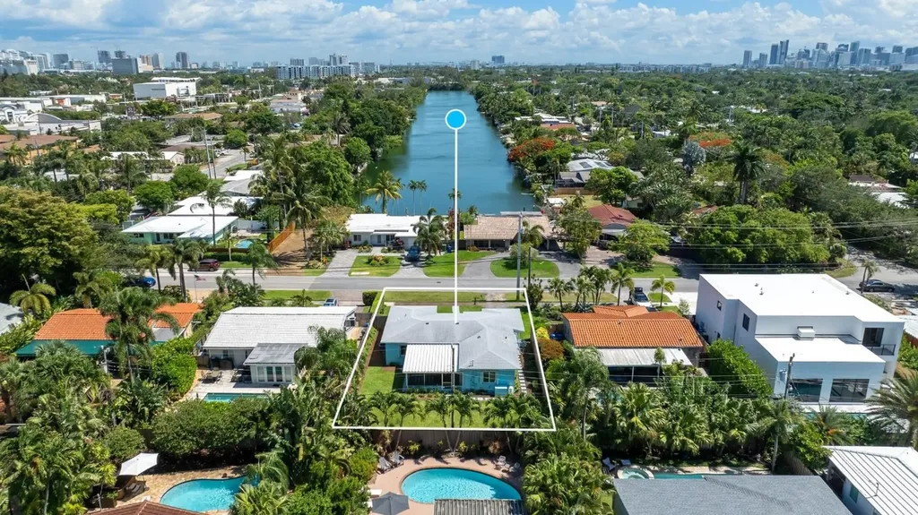 1901 NE 18th Street Fort Lauderdale FL 33305