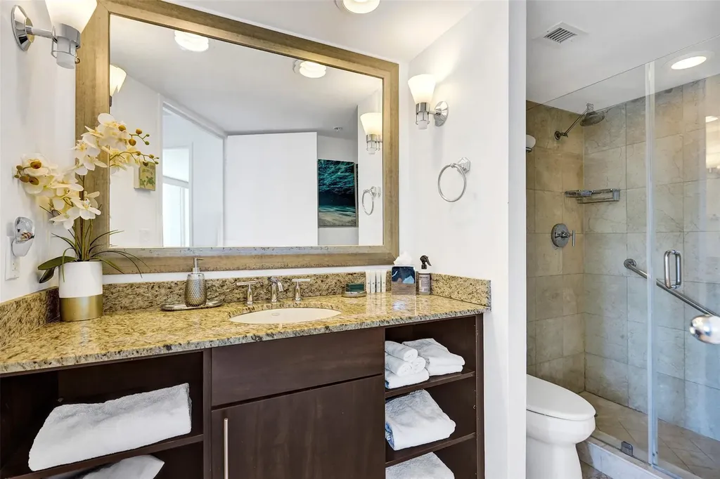 2670 E Sunrise Boulevard Fort Lauderdale FL 33304