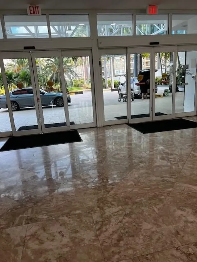 2670 E Sunrise Boulevard Fort Lauderdale FL 33304