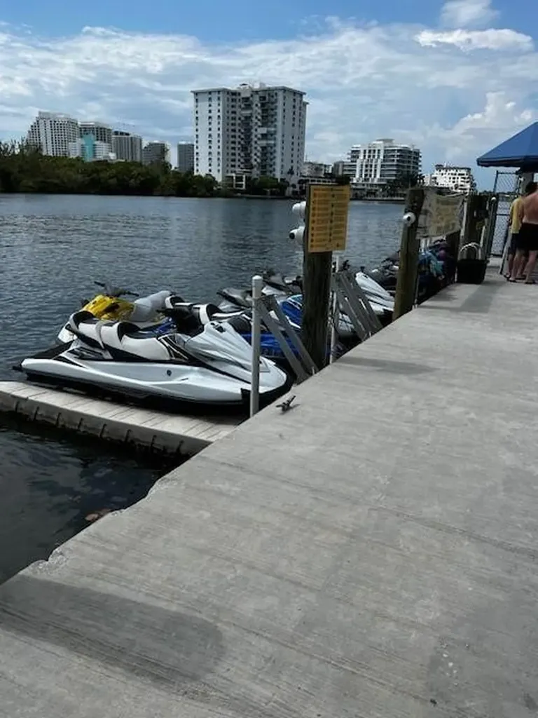 2670 E Sunrise Boulevard Fort Lauderdale FL 33304