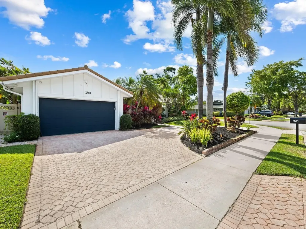 3501 N 32nd Terrace Hollywood FL 33021