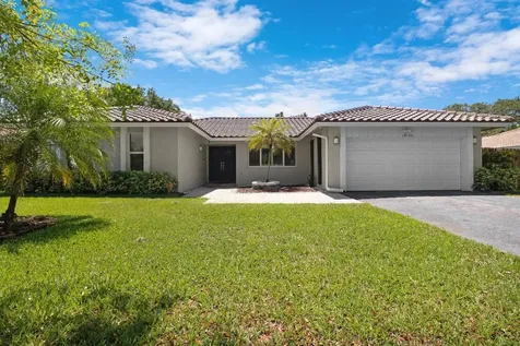10140 NW 3rd Place Coral Springs FL 33071