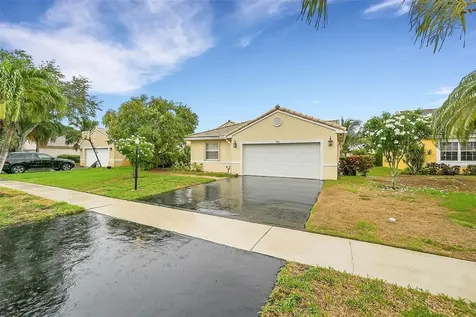 450 NW 188th Terrace Pembroke Pines FL 33029