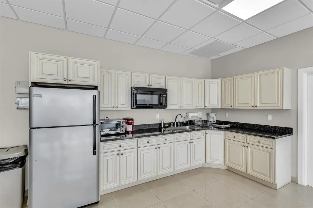 521 N Riverside Drive Pompano Beach FL 33062